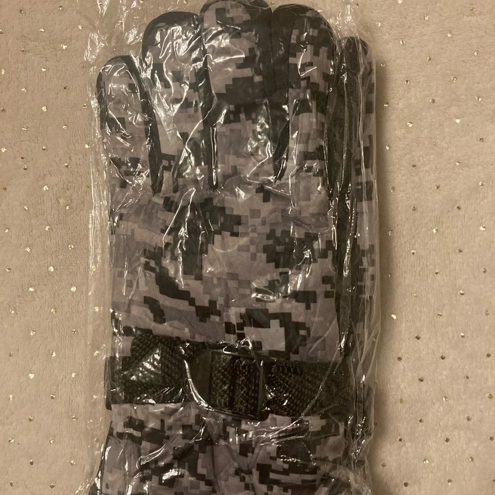 Camouflage Winter Gloves